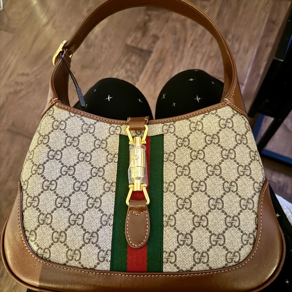 Meet your Posher, Holly - Picture 4 of 6